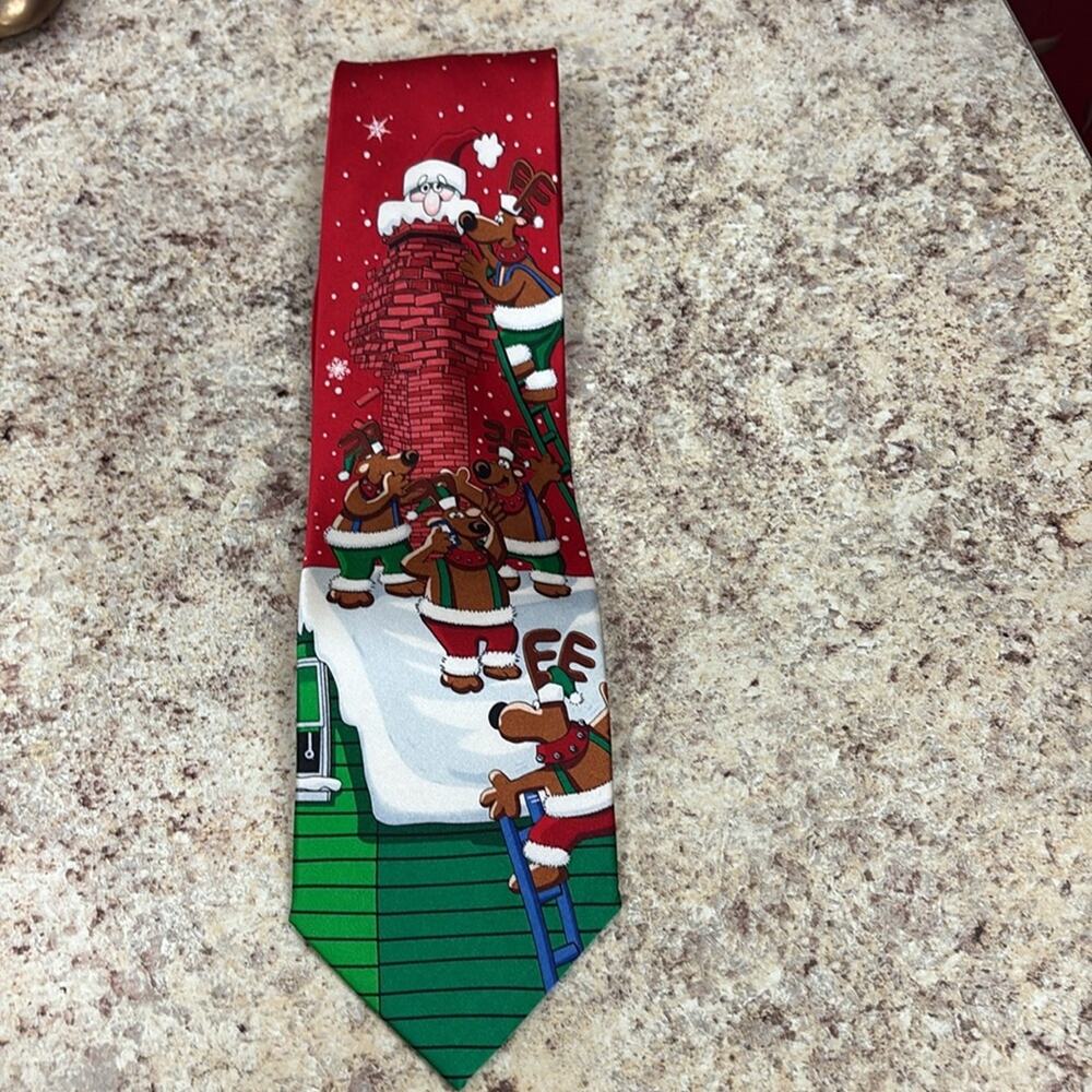 Hallmark Red Holiday Traditions Tie